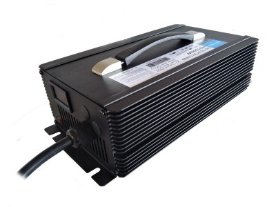 20串铁锂电池73V20A充电桩储能UPS充电器图3