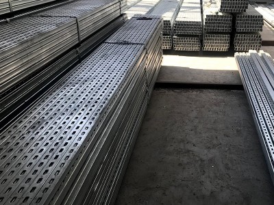批发光伏板太阳能光伏支架建筑消防管廊支架热镀锌C型槽光伏支架图2