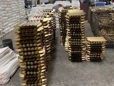 制式81镀锌地桩 军规帐篷地钉 三角配件 户外露营帐篷地钉图4