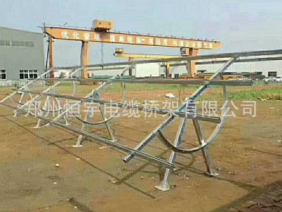 冷弯型钢光伏支架 热镀锌光伏支架 光伏支架设备图2
