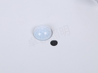 厂家直供 新农村家用庭院一体化太阳能路灯 铝合金户外太阳能灯图3