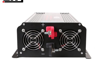 逆变器 太阳能 家用纯正弦波逆变器12v24v转220v2500w车载逆变器图4