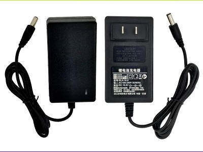 手电钻充电器16.8V1.3A锂电池充电器 电动工具通用充电器厂家批发图2
