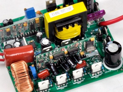 纯正弦波150W车载逆变器 12v/24v转220v 离网系统150W逆变器图2