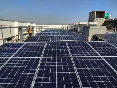 家用太阳能板光伏发电板多晶层压 房车发电320W36V图3