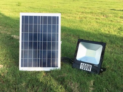 led太阳能灯新农村户外100W家用室内外大功率庭院灯乡村照明路灯图4