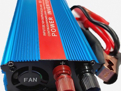 车载2000W太阳能逆变器12V转220V逆变器USB充电输出图5